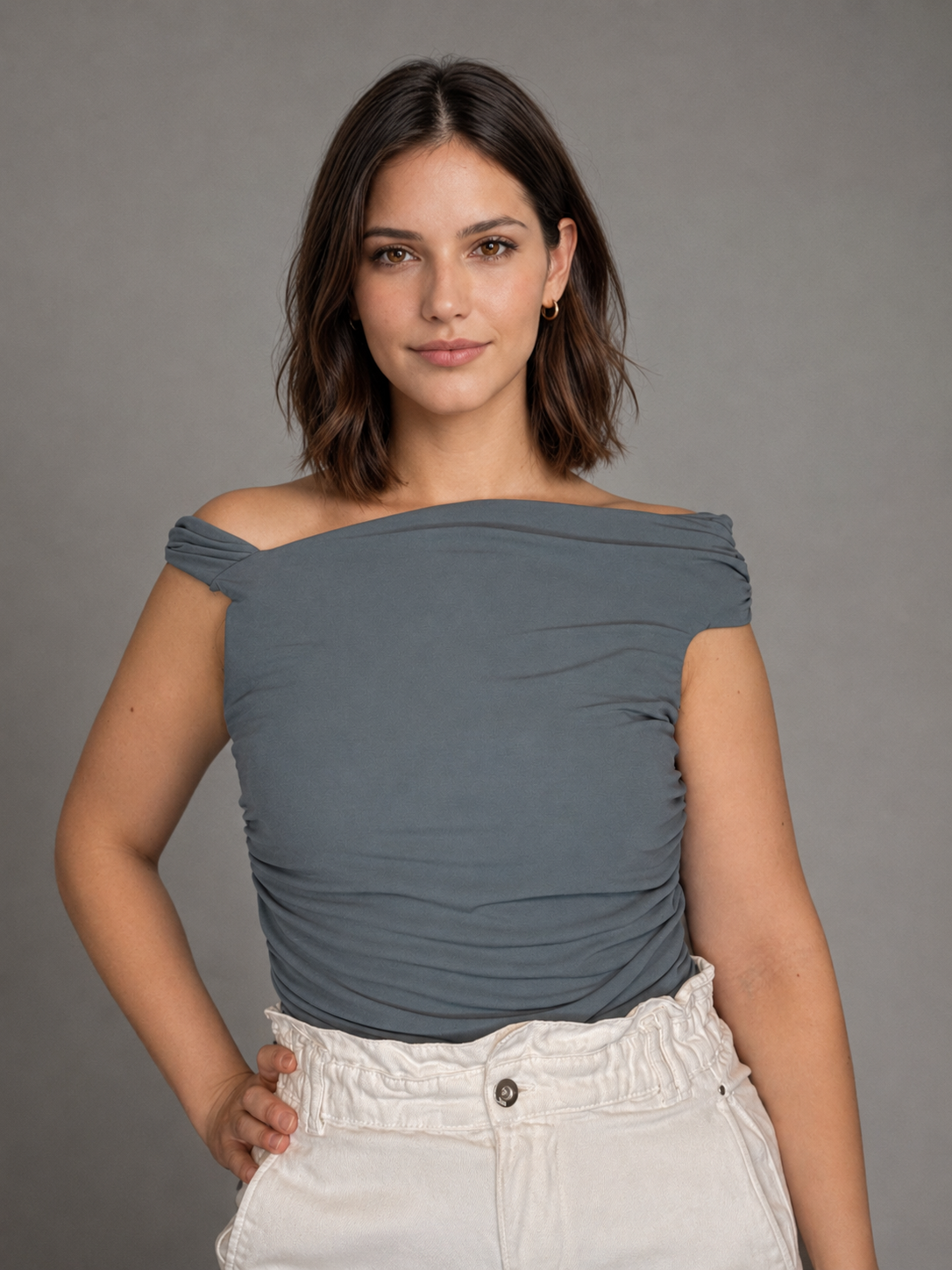 Polera ZARA Gris Verdoso talla M