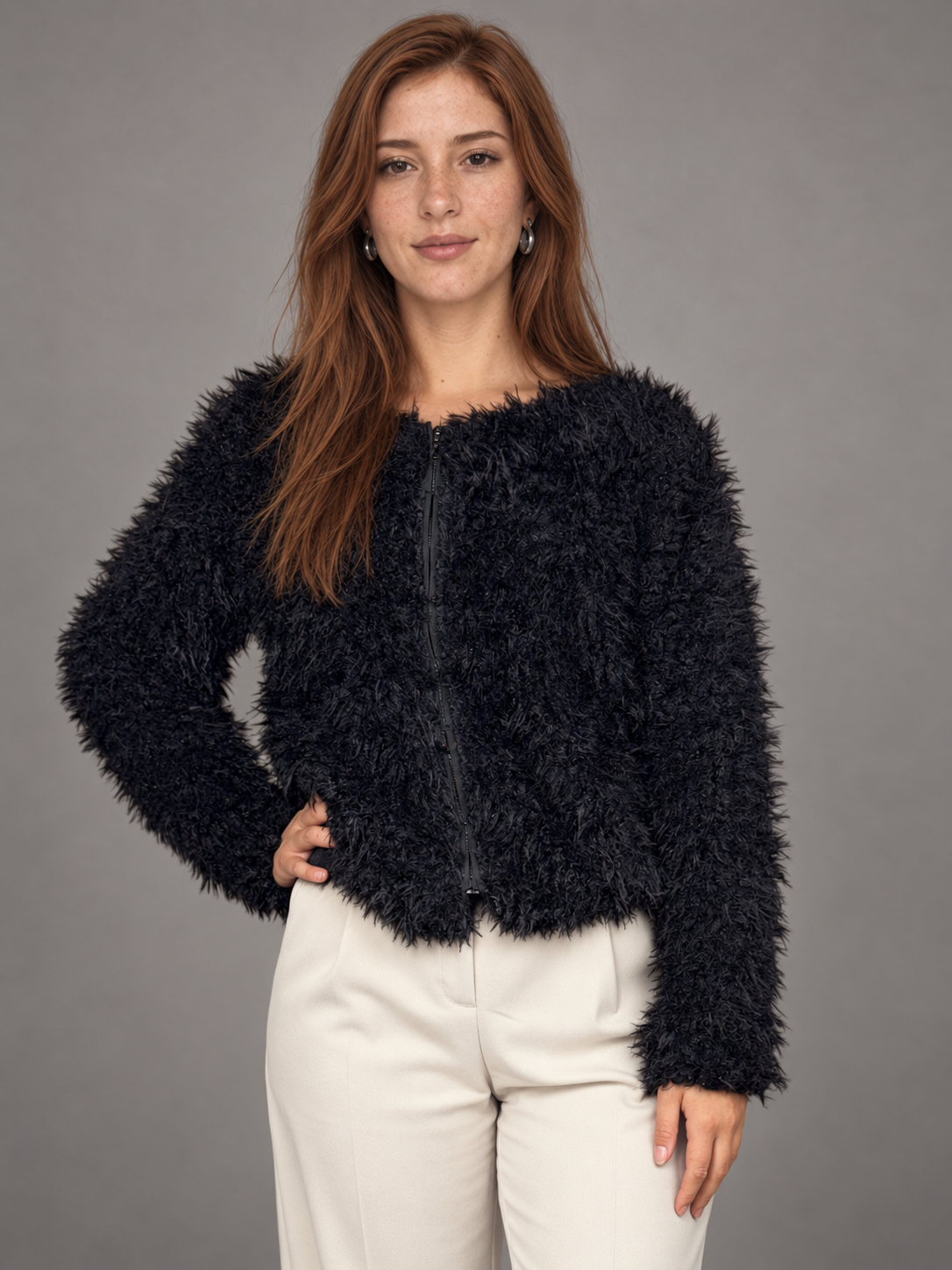 Chaqueta Peluda negra talla 40 (~M)