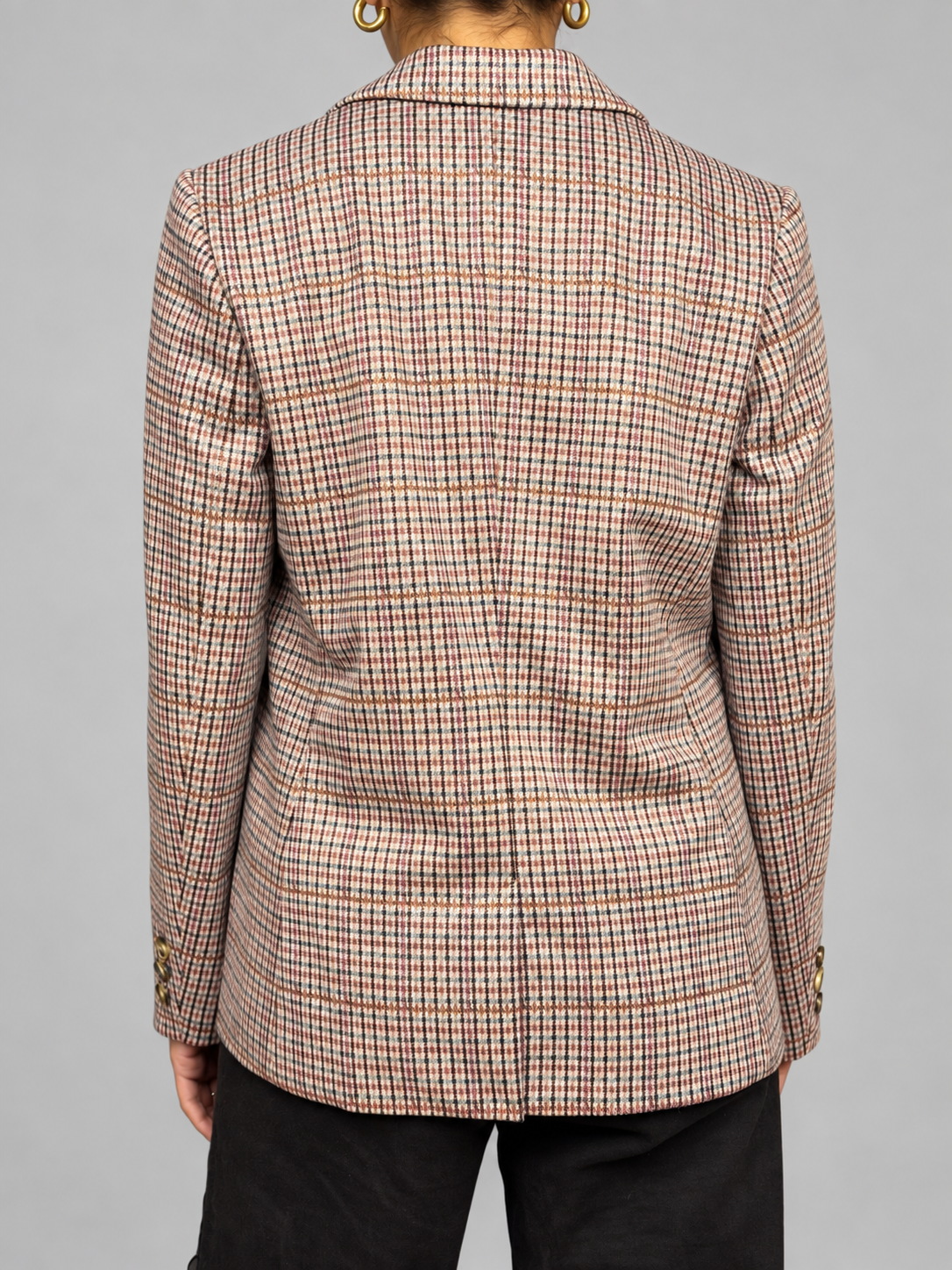 Blazer IO, vista posterior