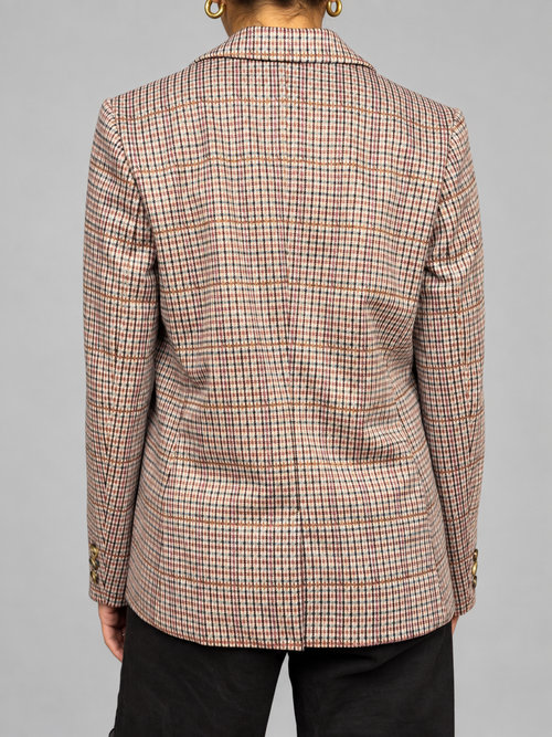 Blazer IO, vista posterior