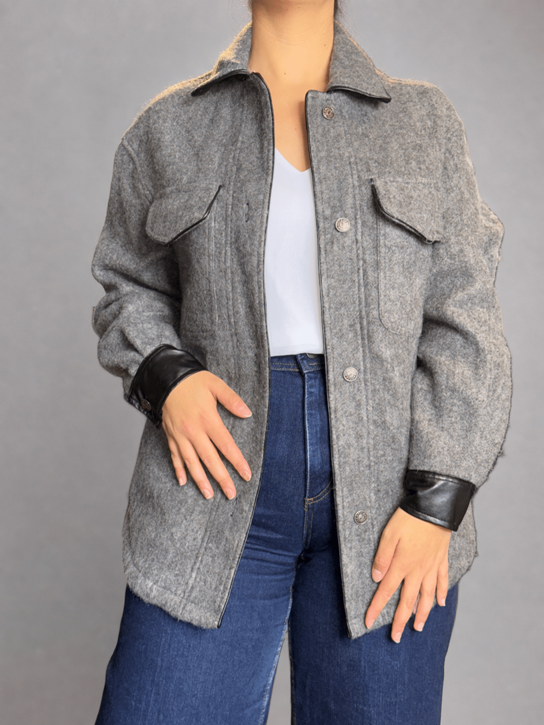 Chaqueta LOLITA POCKET Gris talla M - foto de portada