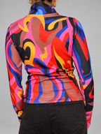 Polera manga larga SIN MARCA IDENTIFICADA, vista posterior