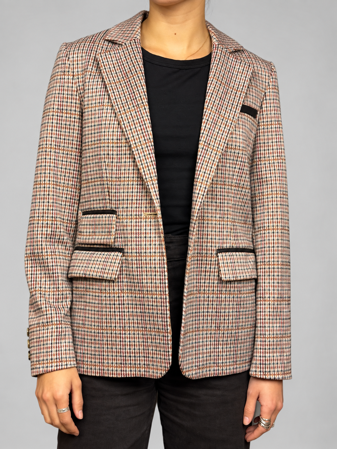 Blazer IO, portada