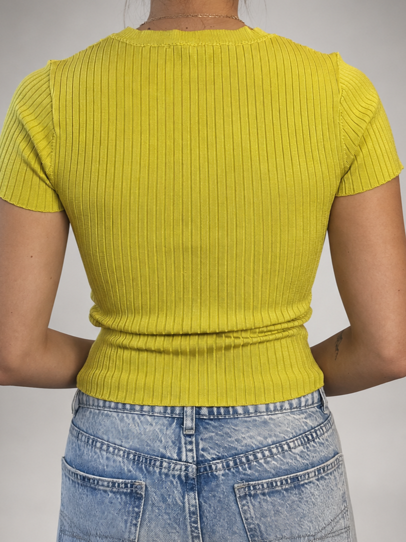 Polera ZARA Amarillo talla S - vista posterior