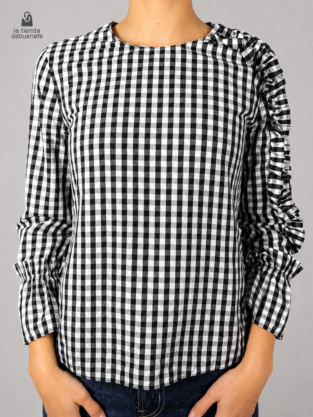 Blusa ZARA TRAFALUC COLLECTION talla XS - vista frontal