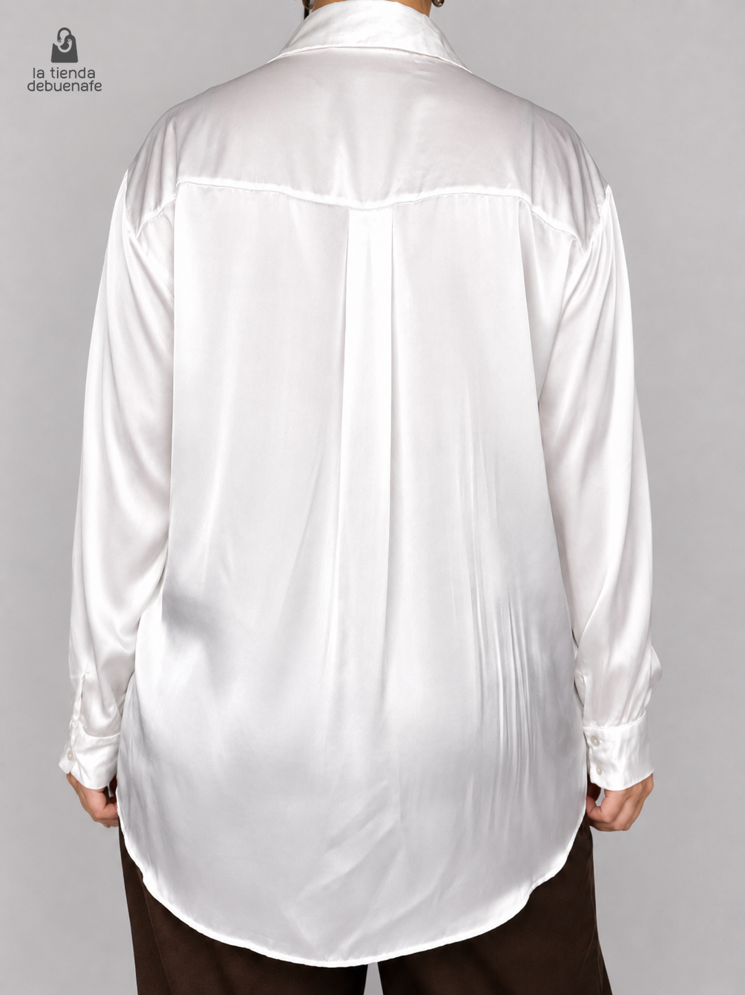 Blusa ZARA talla L - vista posterior