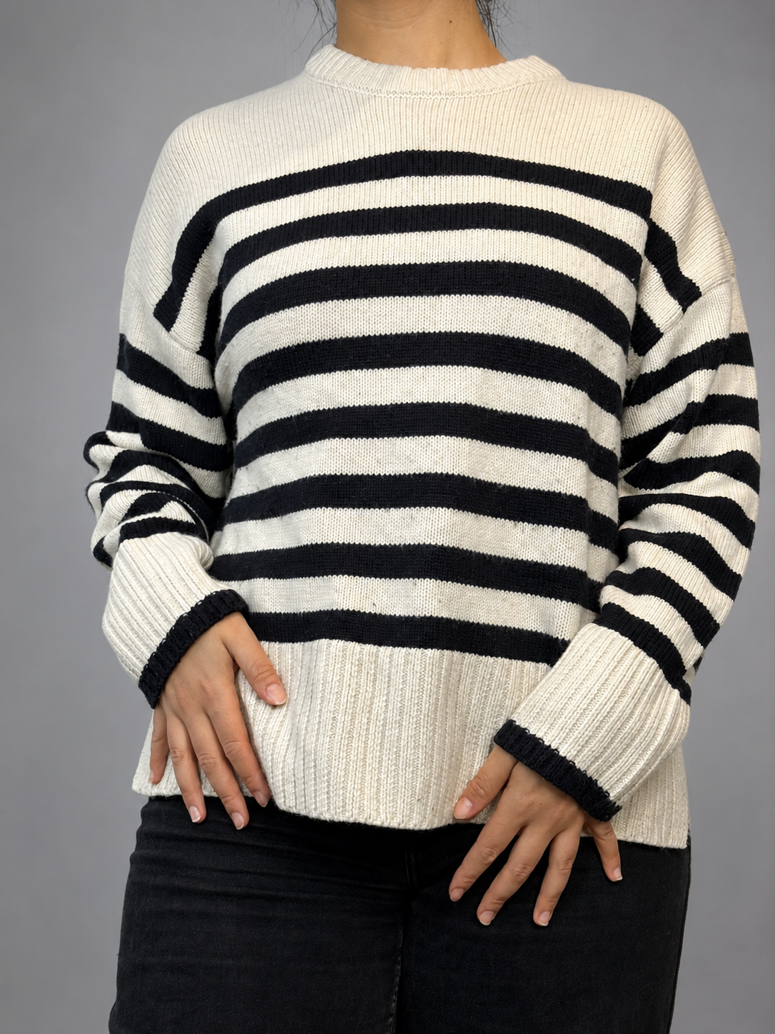 Sweater ZARA Crema talla L - vista frontal