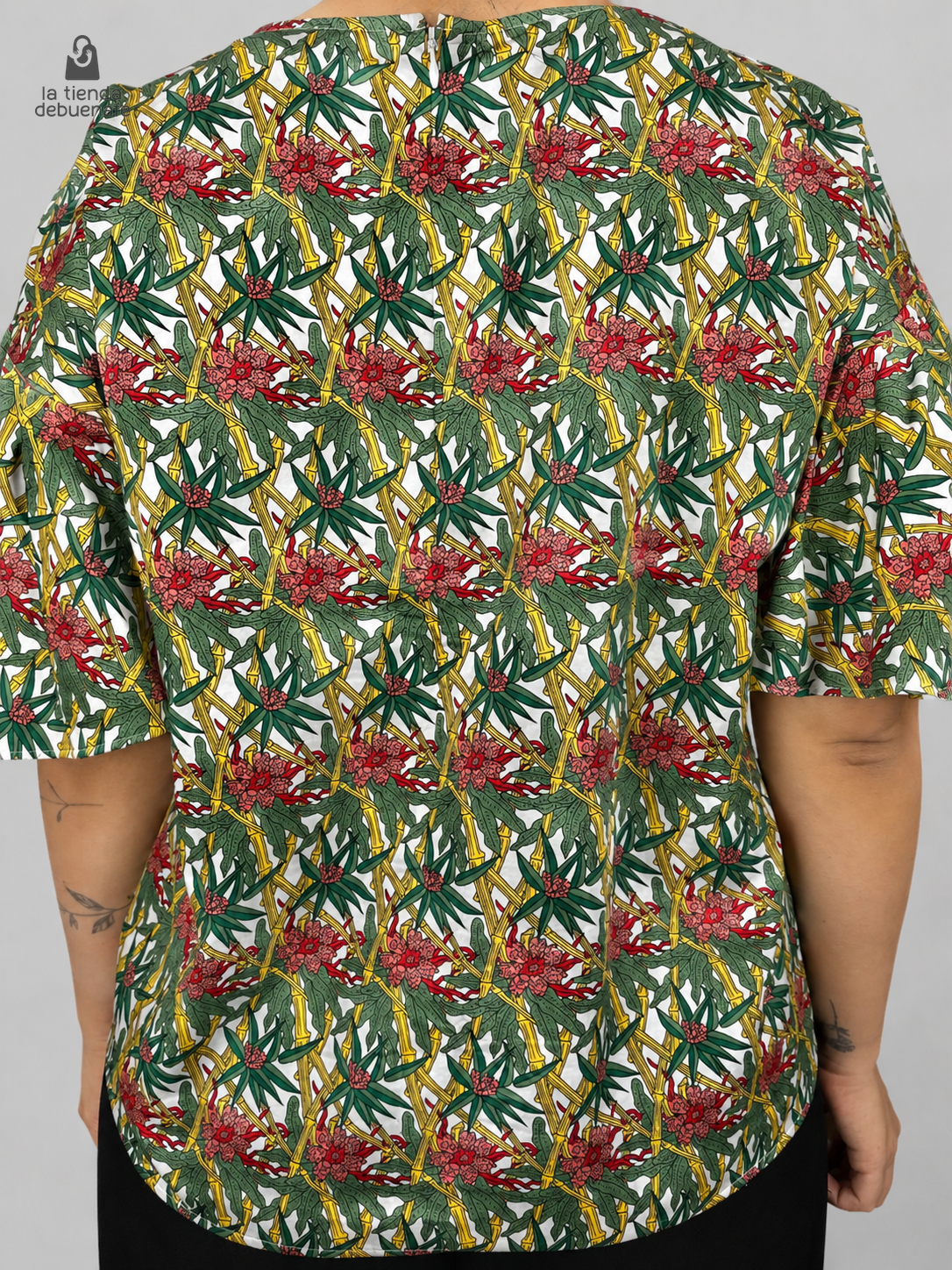 Blusa BROOKS BROTHERS talla 10 - vista posterior