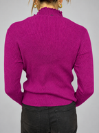 Sweater IO, vista posterior