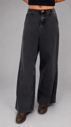 Jeans ZARA Denim negro talla 34 - vista frontal