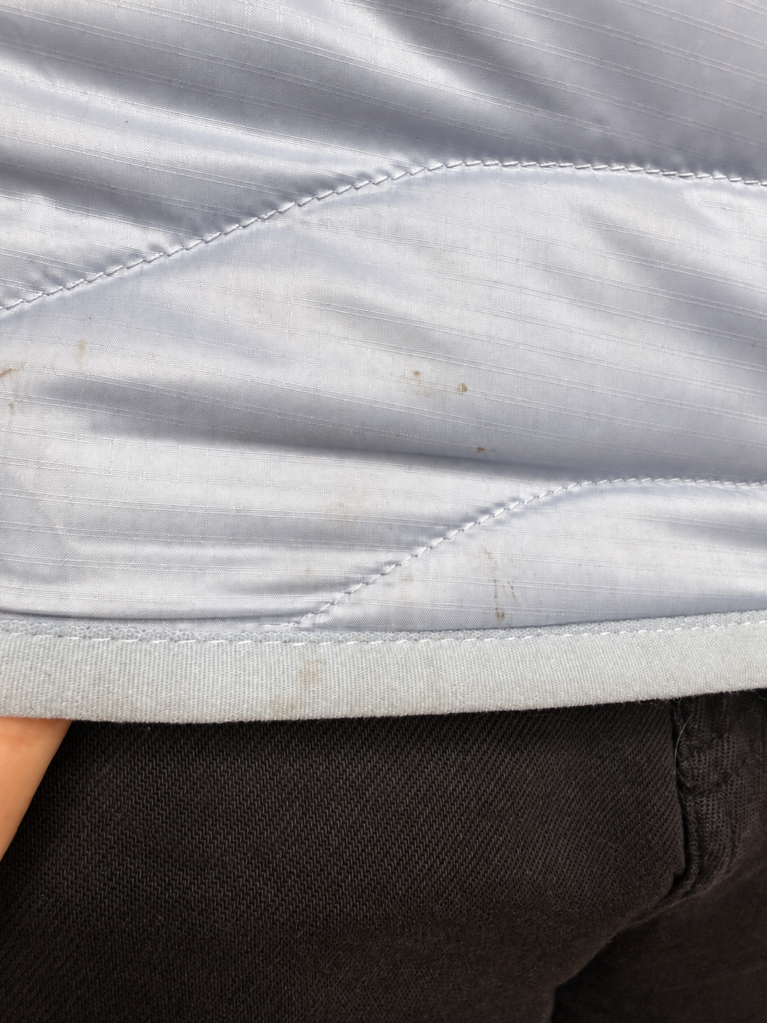 Parka MARMOT, detalle