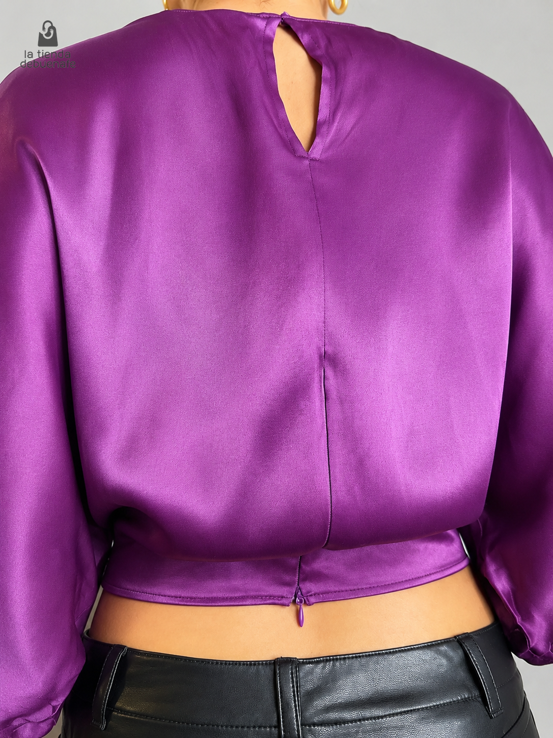 Blusa ZARA talla XS - vista posterior