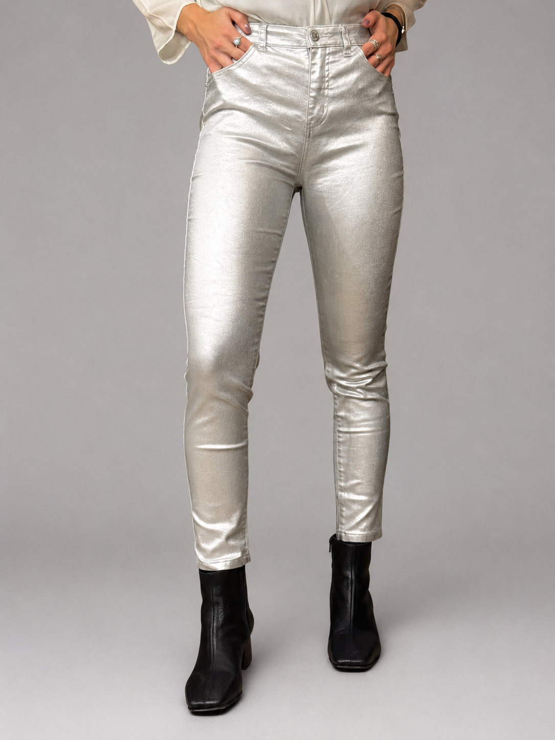 Pantalón SYBILLA Plateado talla 40