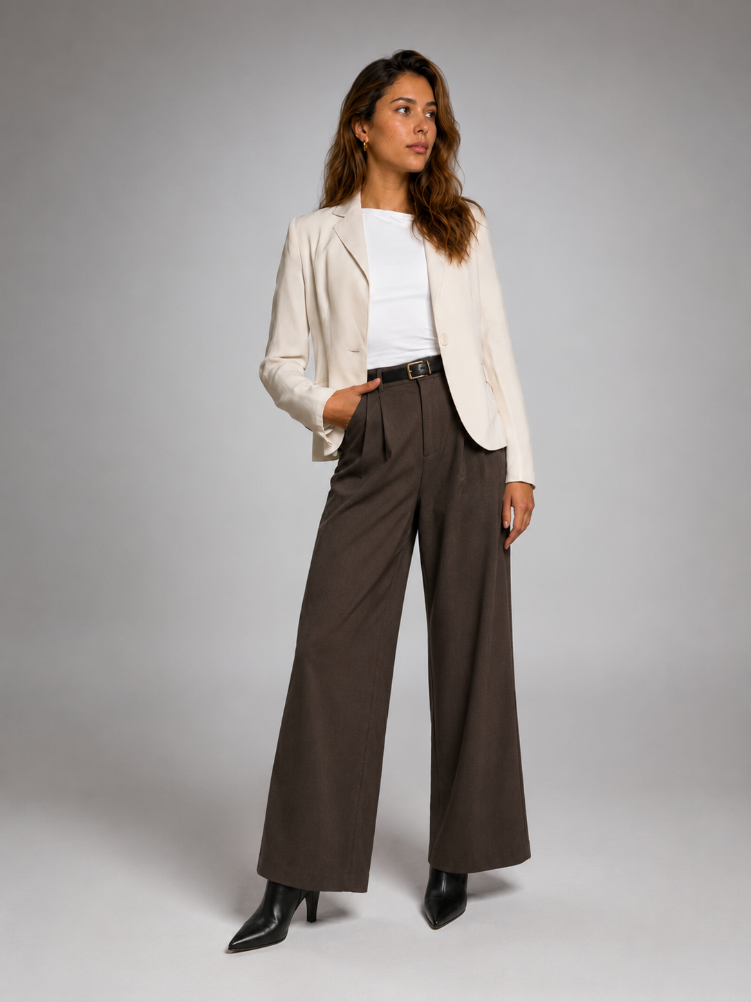 Pantalon MANGO cafe talla 36 - vista principal