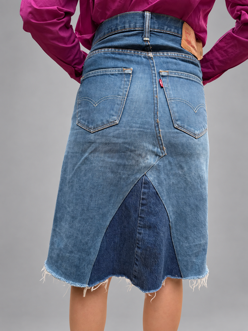 Falda LOVEMADE talla referencia S/M - detras