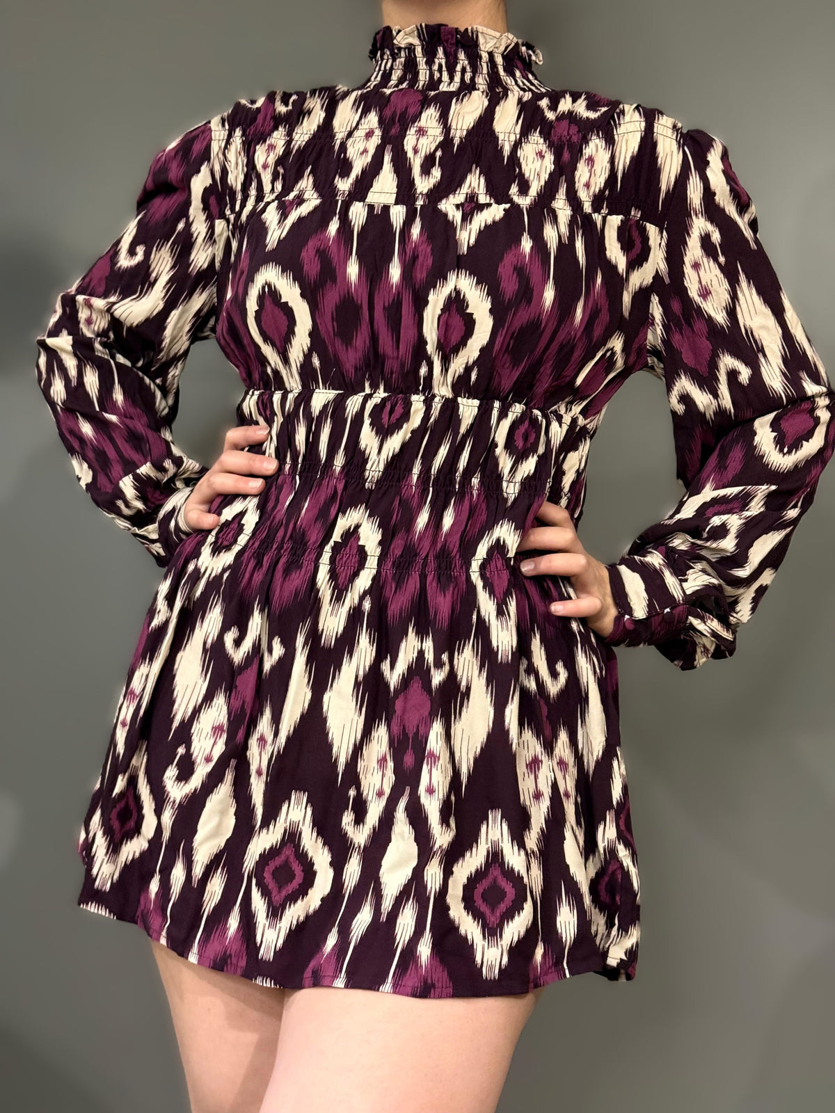 Vestido LOUNGE Morado talla M - vista frontal