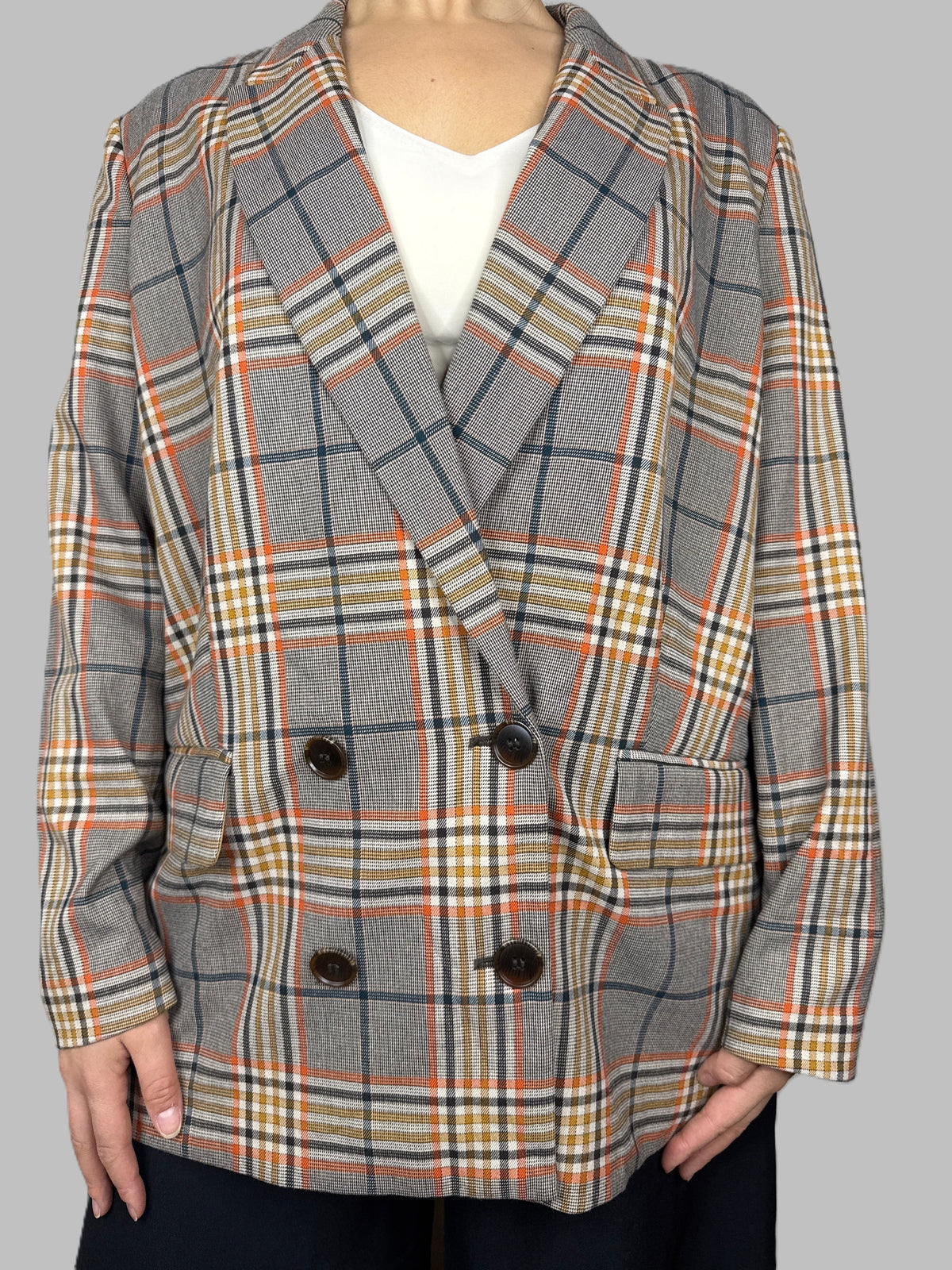 Blazer YESSICA PREMIUM talla 44 (~L/XL)