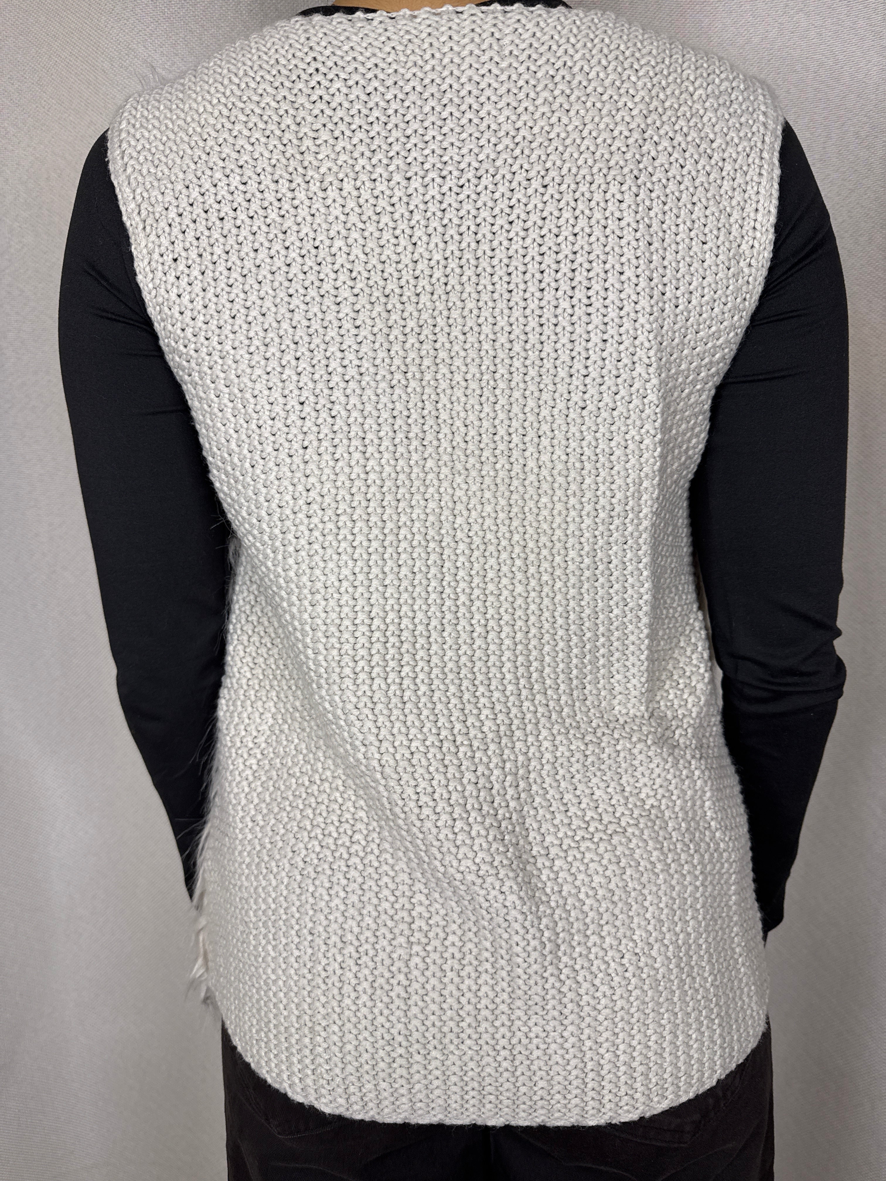 Chaqueta sin manga ESMARA talla 36/38 - vista posterior