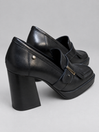 Calzado POLLINI talla 39 - detras