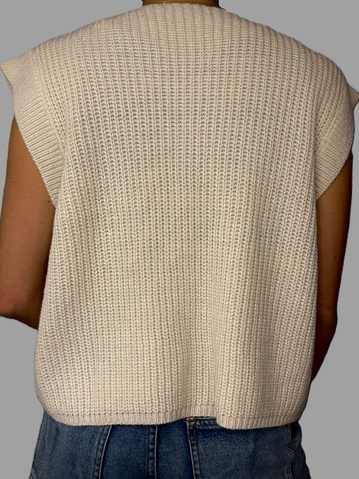 Sweater BASEMENT Crema talla S