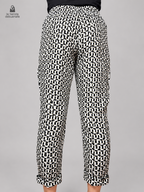 Pantalon BIMBA Y LOLA talla 40 - vista posterior