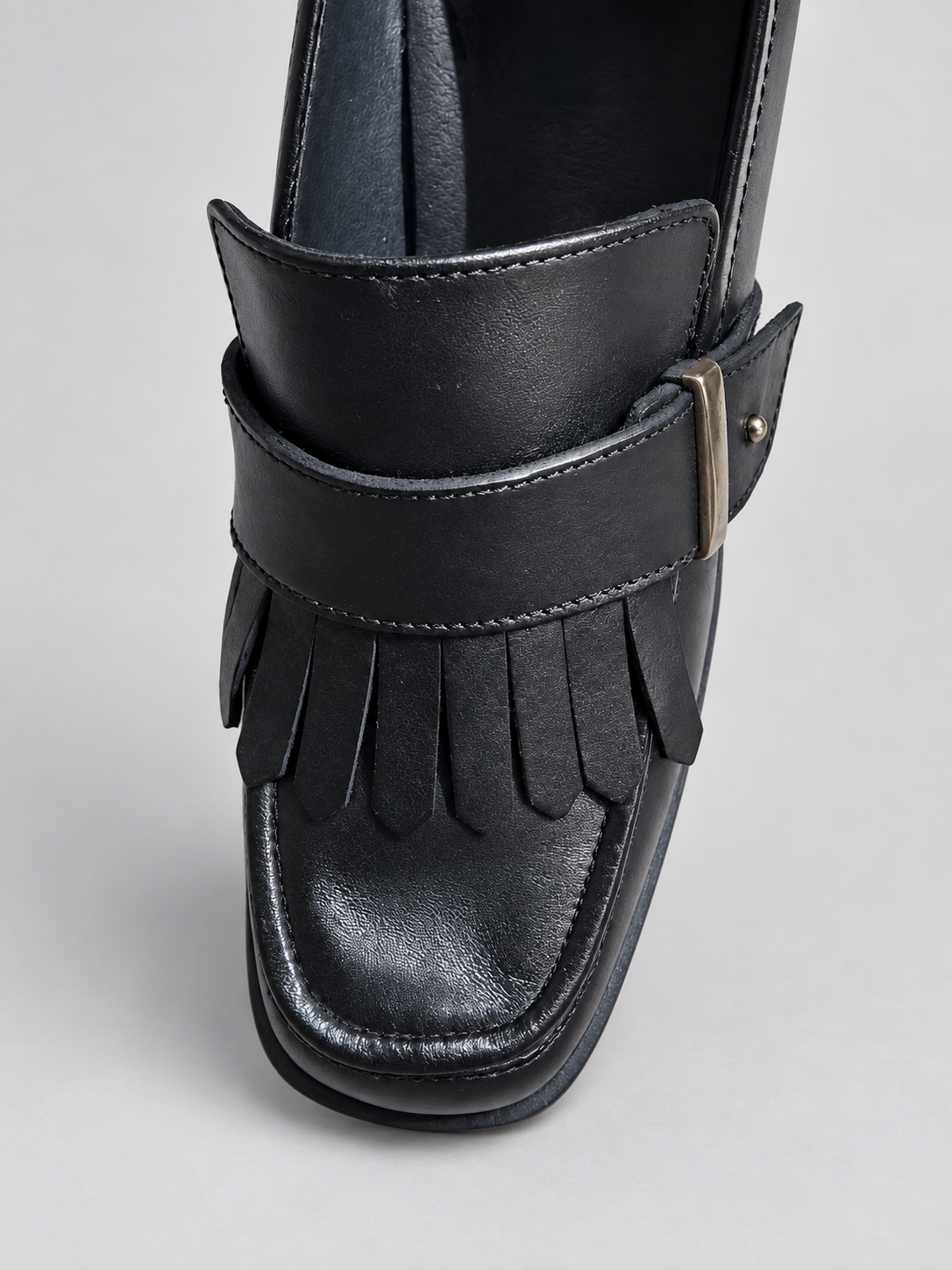 Calzado POLLINI talla 39 - detalle 3