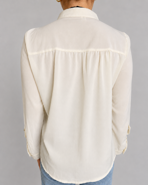 Blusa NEW LIGHT FASHION talla L - vista posterior